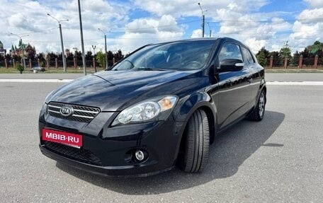 KIA cee'd I рестайлинг, 2010 год, 650 000 рублей, 1 фотография