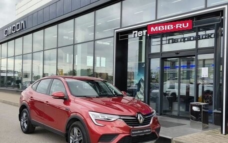 Renault Arkana I, 2021 год, 1 699 000 рублей, 1 фотография