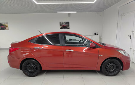 Hyundai Solaris II рестайлинг, 2012 год, 750 000 рублей, 8 фотография