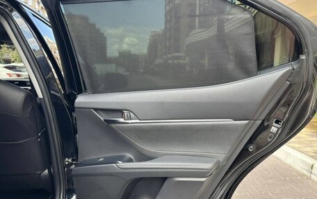 Toyota Camry, 2018 год, 2 220 000 рублей, 12 фотография