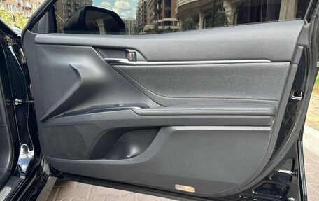 Toyota Camry, 2018 год, 2 220 000 рублей, 11 фотография