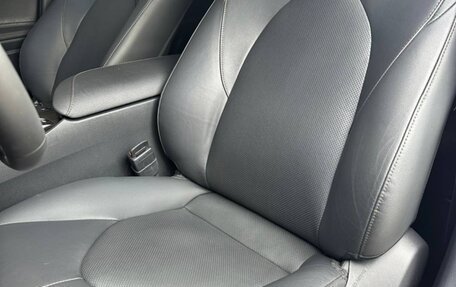 Toyota Camry, 2018 год, 2 220 000 рублей, 21 фотография