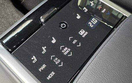 Toyota Camry, 2018 год, 2 220 000 рублей, 28 фотография