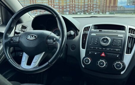 KIA cee'd I рестайлинг, 2010 год, 650 000 рублей, 14 фотография