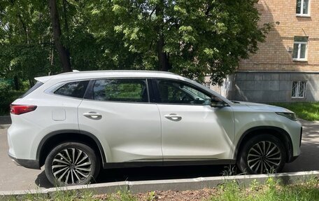 CheryExeed TXL, 2022 год, 1 730 000 рублей, 4 фотография