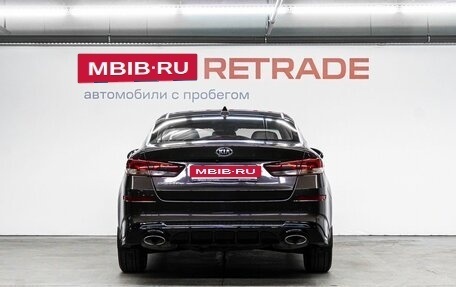 KIA Optima IV, 2018 год, 2 100 000 рублей, 7 фотография