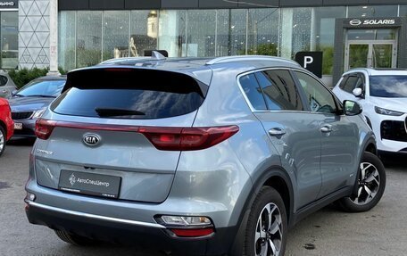 KIA Sportage IV рестайлинг, 2020 год, 2 333 000 рублей, 2 фотография