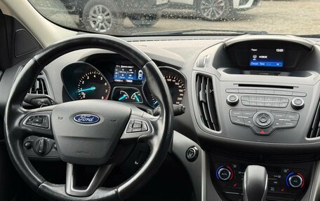 Ford Kuga III, 2017 год, 1 600 000 рублей, 31 фотография