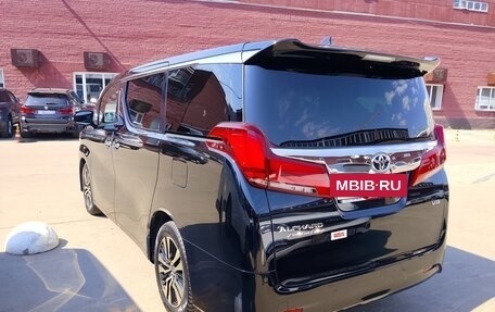 Toyota Alphard III, 2021 год, 4 700 000 рублей, 3 фотография