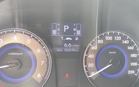 Hyundai Solaris II рестайлинг, 2015 год, 1 060 000 рублей, 10 фотография