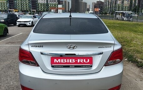 Hyundai Solaris II рестайлинг, 2015 год, 1 060 000 рублей, 7 фотография
