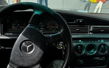 Mercedes-Benz 190 (W201), 1990 год, 400 000 рублей, 8 фотография