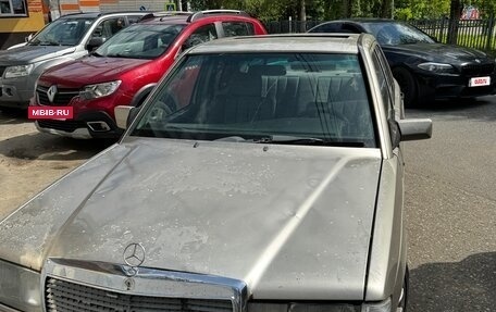 Mercedes-Benz 190 (W201), 1990 год, 400 000 рублей, 2 фотография
