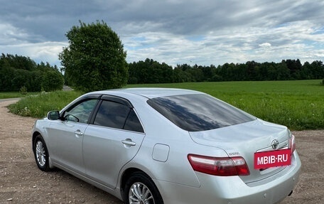 Toyota Camry, 2008 год, 1 350 000 рублей, 2 фотография