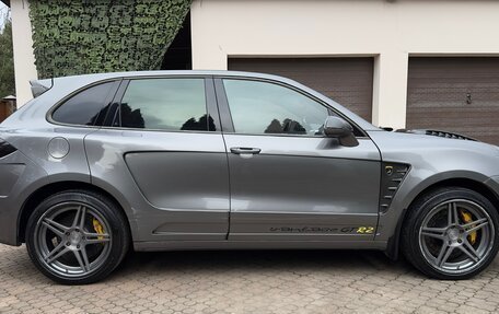 Porsche Cayenne III, 2011 год, 2 850 000 рублей, 9 фотография