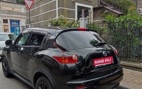 Nissan Juke II, 2011 год, 850 000 рублей, 2 фотография