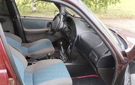 Chevrolet Niva I рестайлинг, 2005 год, 150 000 рублей, 3 фотография