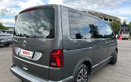Volkswagen Multivan T6 рестайлинг, 2021 год, 5 500 000 рублей, 4 фотография