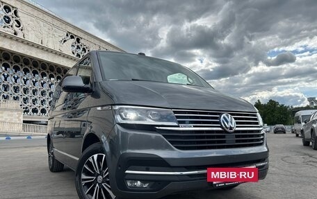 Volkswagen Multivan T6 рестайлинг, 2021 год, 5 500 000 рублей, 2 фотография