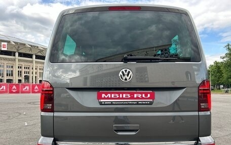Volkswagen Multivan T6 рестайлинг, 2021 год, 5 500 000 рублей, 5 фотография