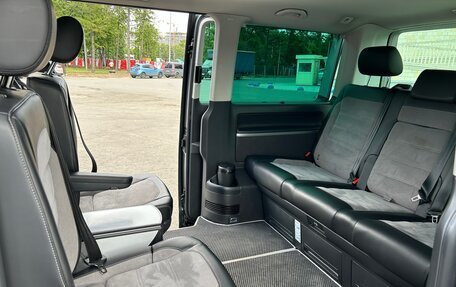 Volkswagen Multivan T6 рестайлинг, 2021 год, 5 500 000 рублей, 11 фотография
