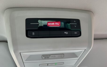 Volkswagen Multivan T6 рестайлинг, 2021 год, 5 500 000 рублей, 13 фотография