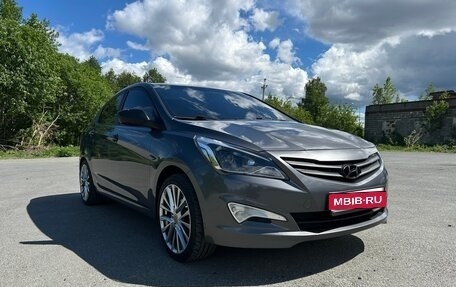 Hyundai Solaris II рестайлинг, 2015 год, 1 300 000 рублей, 1 фотография