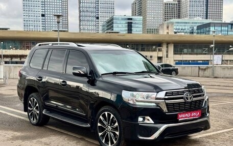 Toyota Land Cruiser 200, 2011 год, 3 430 000 рублей, 1 фотография