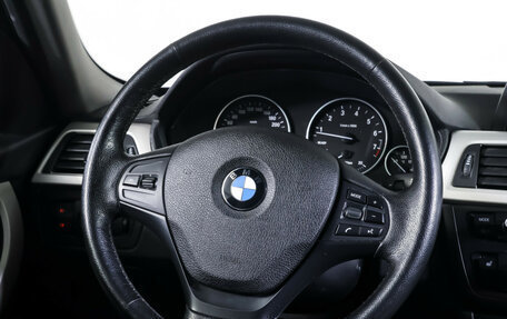 BMW 3 серия, 2012 год, 1 790 000 рублей, 14 фотография
