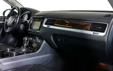 Volkswagen Touareg III, 2012 год, 1 490 000 рублей, 11 фотография