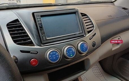 Mitsubishi L200 IV рестайлинг, 2007 год, 599 000 рублей, 9 фотография