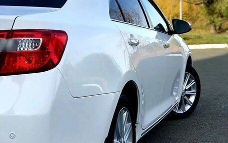 Toyota Camry, 2014 год, 1 910 000 рублей, 5 фотография