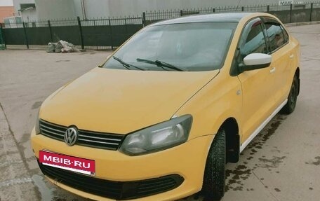 Volkswagen Polo VI (EU Market), 2012 год, 350 000 рублей, 4 фотография