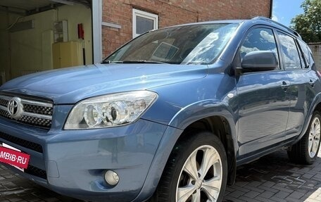 Toyota RAV4, 2007 год, 1 050 000 рублей, 2 фотография