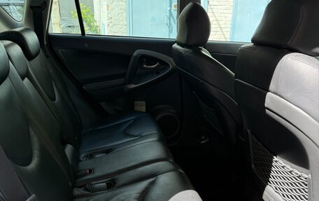 Toyota RAV4, 2007 год, 1 050 000 рублей, 11 фотография