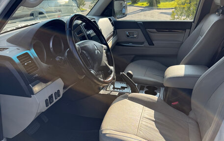 Mitsubishi Pajero IV, 2019 год, 3 500 000 рублей, 5 фотография