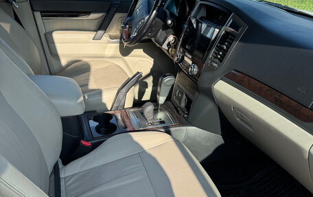 Mitsubishi Pajero IV, 2019 год, 3 500 000 рублей, 7 фотография