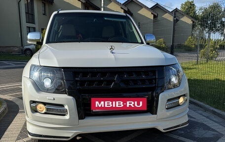 Mitsubishi Pajero IV, 2019 год, 3 500 000 рублей, 13 фотография
