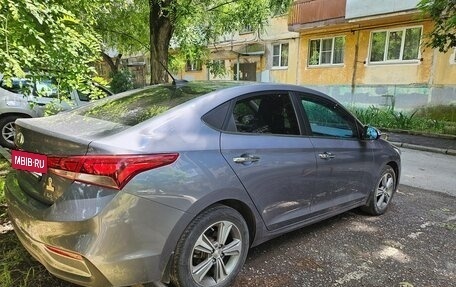 Hyundai Solaris II рестайлинг, 2018 год, 1 350 000 рублей, 6 фотография