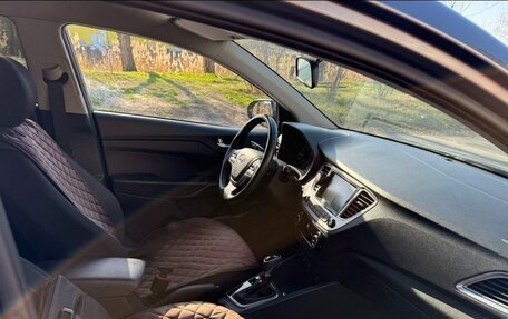 Hyundai Solaris II рестайлинг, 2018 год, 1 350 000 рублей, 9 фотография