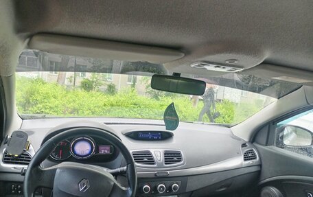 Renault Fluence I, 2013 год, 650 000 рублей, 4 фотография