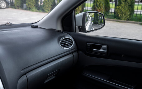 Ford Focus II рестайлинг, 2010 год, 400 000 рублей, 16 фотография