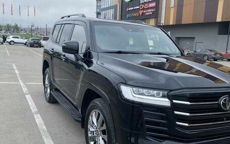Toyota Land Cruiser, 2022 год, 12 000 000 рублей, 2 фотография