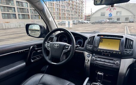 Toyota Land Cruiser 200, 2011 год, 3 430 000 рублей, 11 фотография