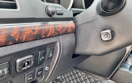 Toyota Land Cruiser 200, 2011 год, 3 430 000 рублей, 13 фотография