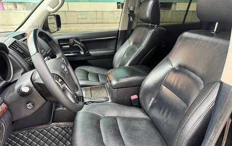 Toyota Land Cruiser 200, 2011 год, 3 430 000 рублей, 12 фотография