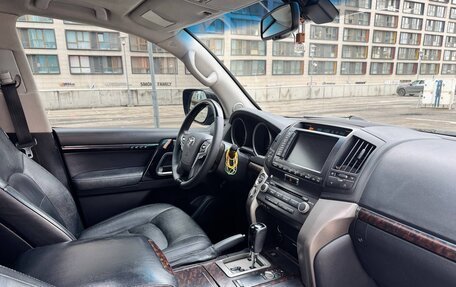 Toyota Land Cruiser 200, 2011 год, 3 430 000 рублей, 8 фотография