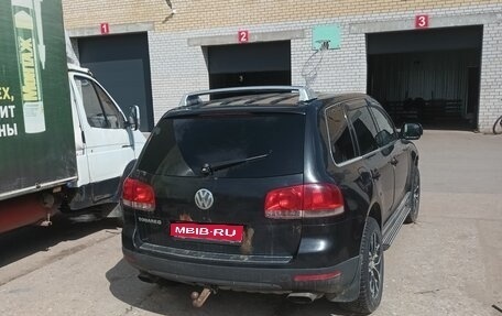 Volkswagen Touareg III, 2004 год, 460 000 рублей, 1 фотография
