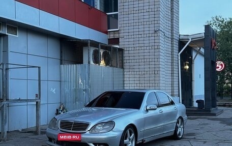 Mercedes-Benz S-Класс, 2001 год, 499 999 рублей, 1 фотография