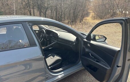 Hyundai Elantra, 2021 год, 1 490 000 рублей, 11 фотография